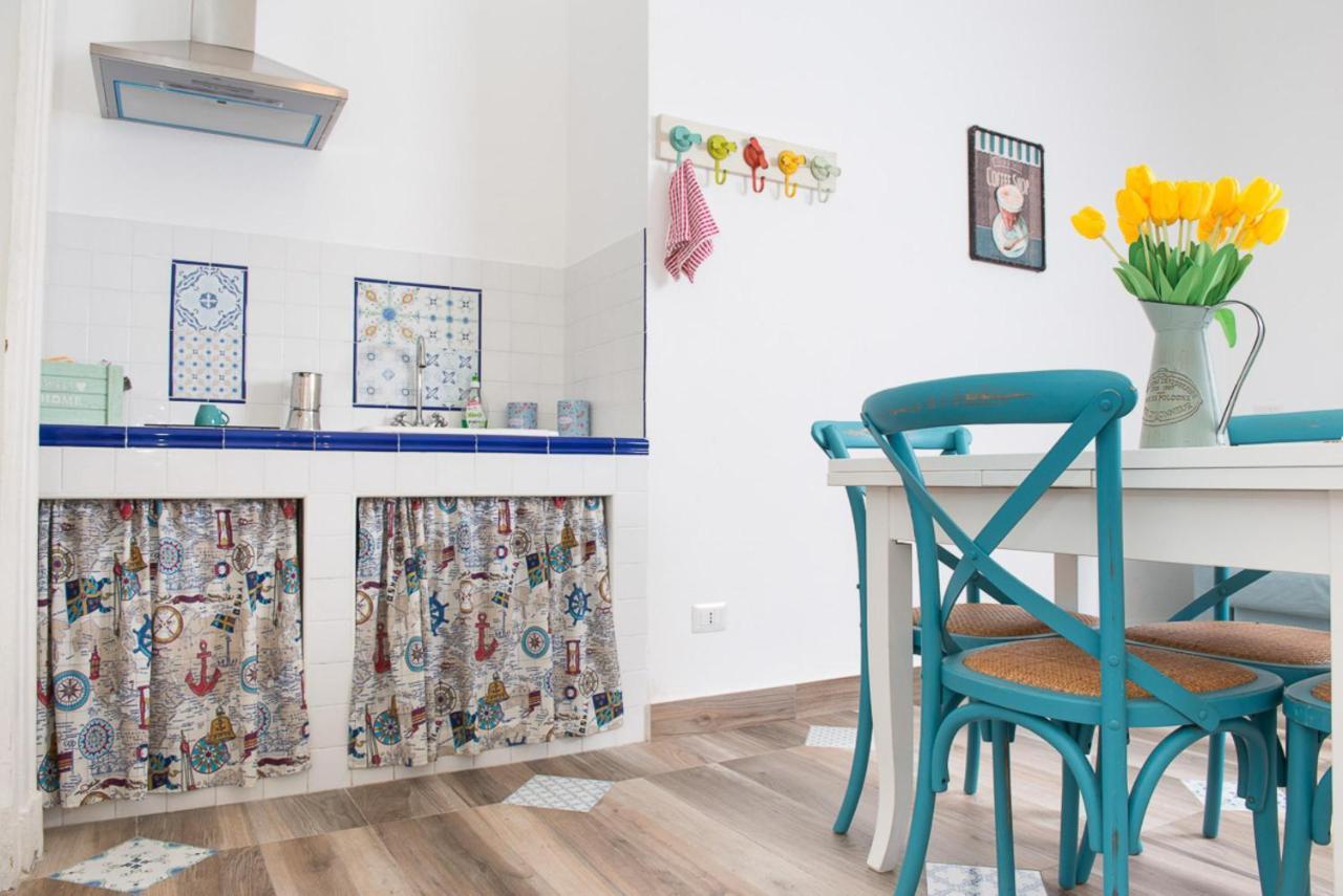 Maison La Mitra - Dimore Partenopee เนเปิลส์ ภายนอก รูปภาพ